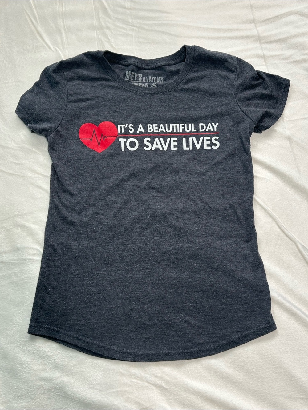 🎁Beautiful Day to save lives sz:small